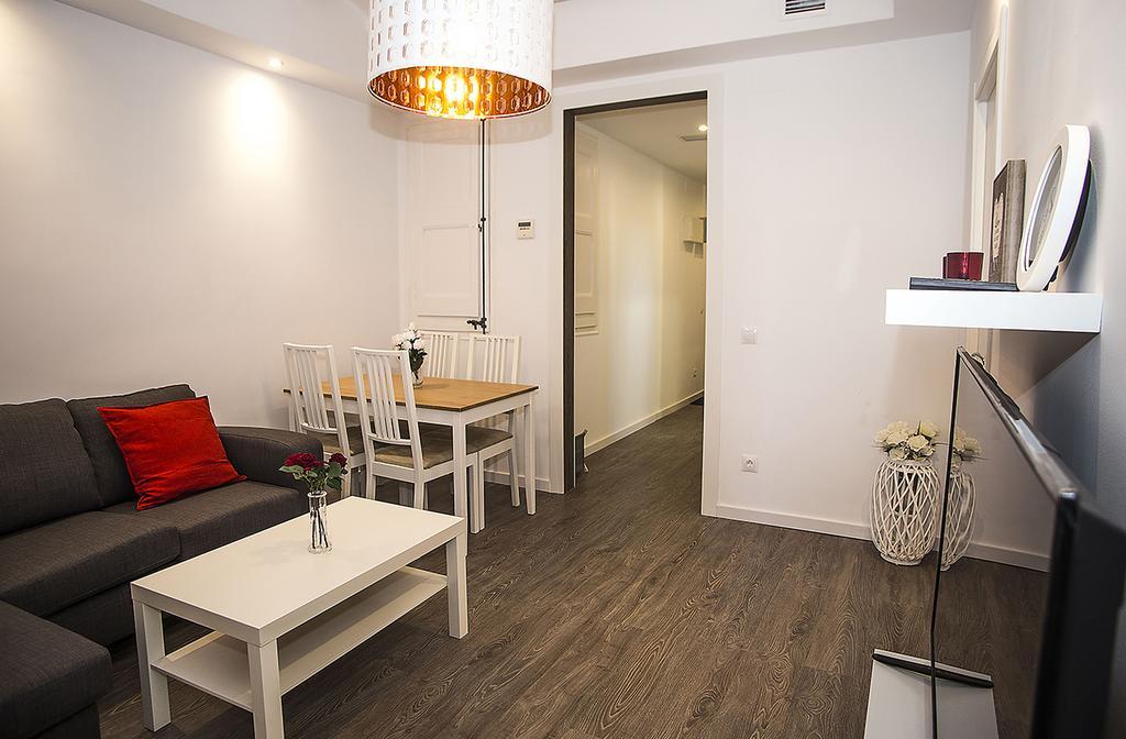 Camp Nou Apartment L'Hospitalet de Llobregat Dış mekan fotoğraf